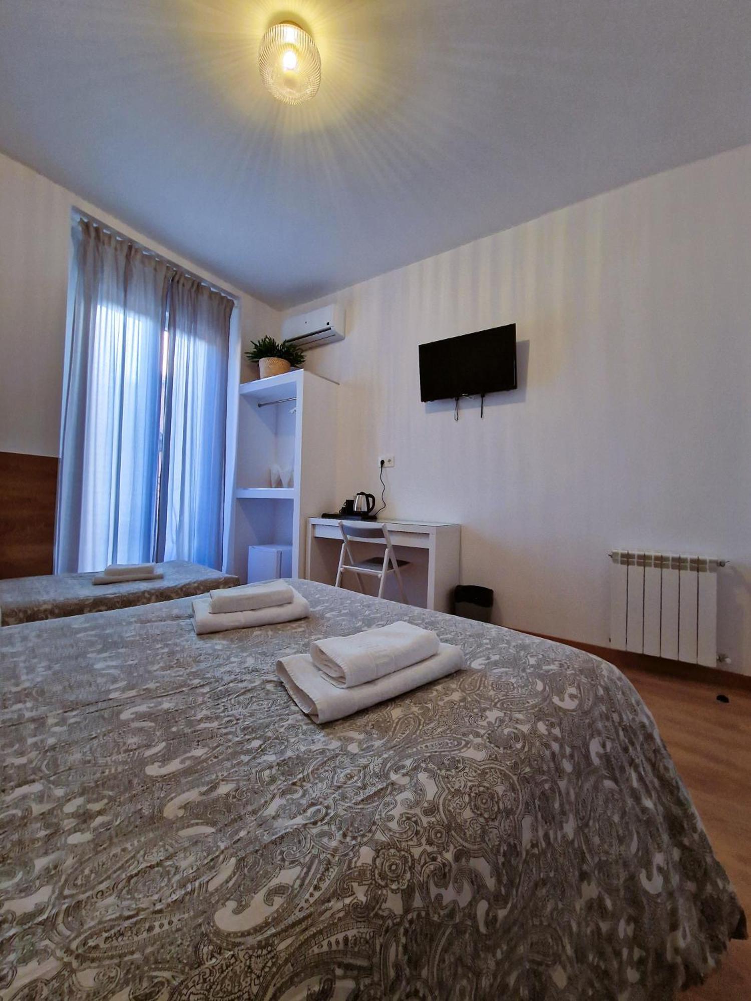 Hostal A Nuestra Senora De La Paloma — Photos 3